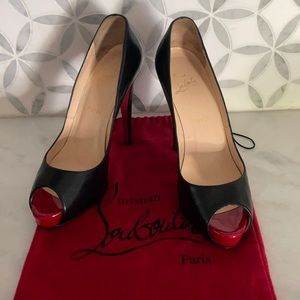 Christian Louboutin 38.5 Peep toe heels